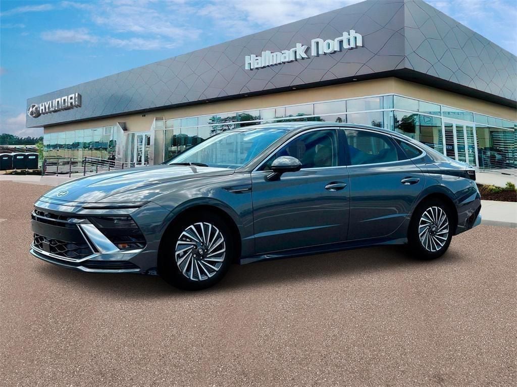 2025 Hyundai Sonata Hybrid Limited - Photo 2