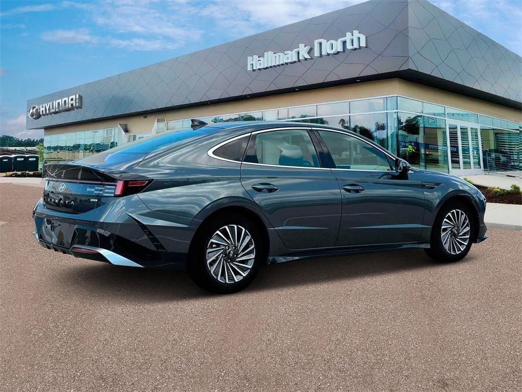 2025 Hyundai Sonata Hybrid Limited - Photo 8