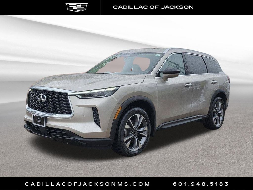 2023 INFINITI QX60 LUXE