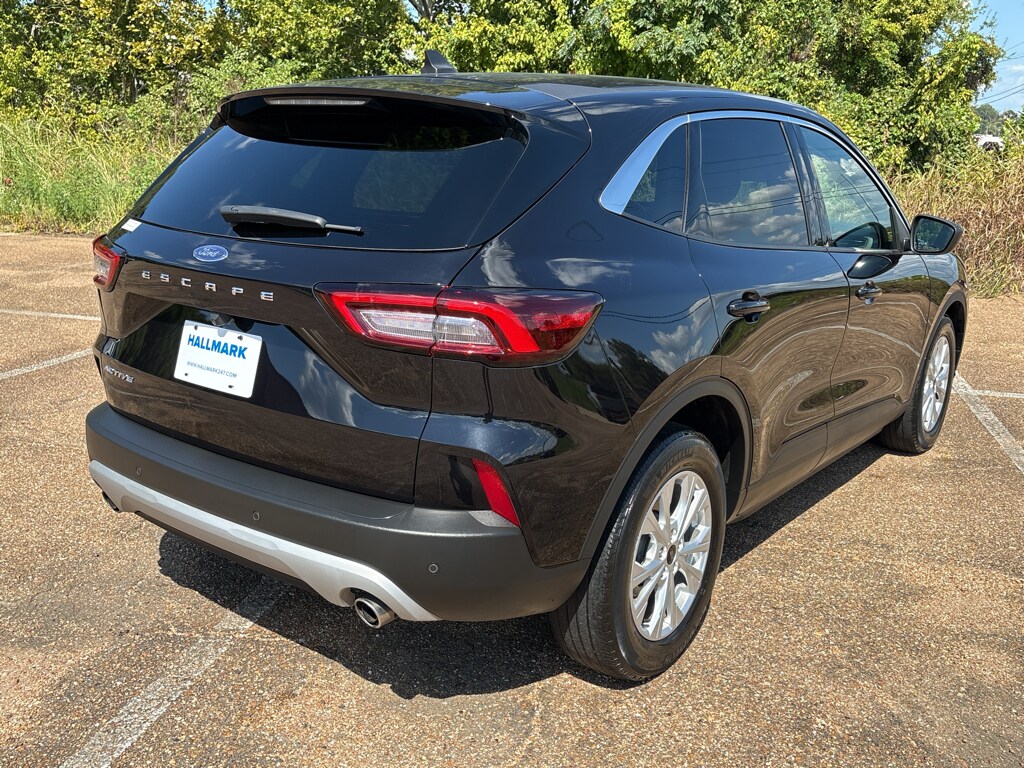 Used 2023 Ford Escape Active Sport Utility