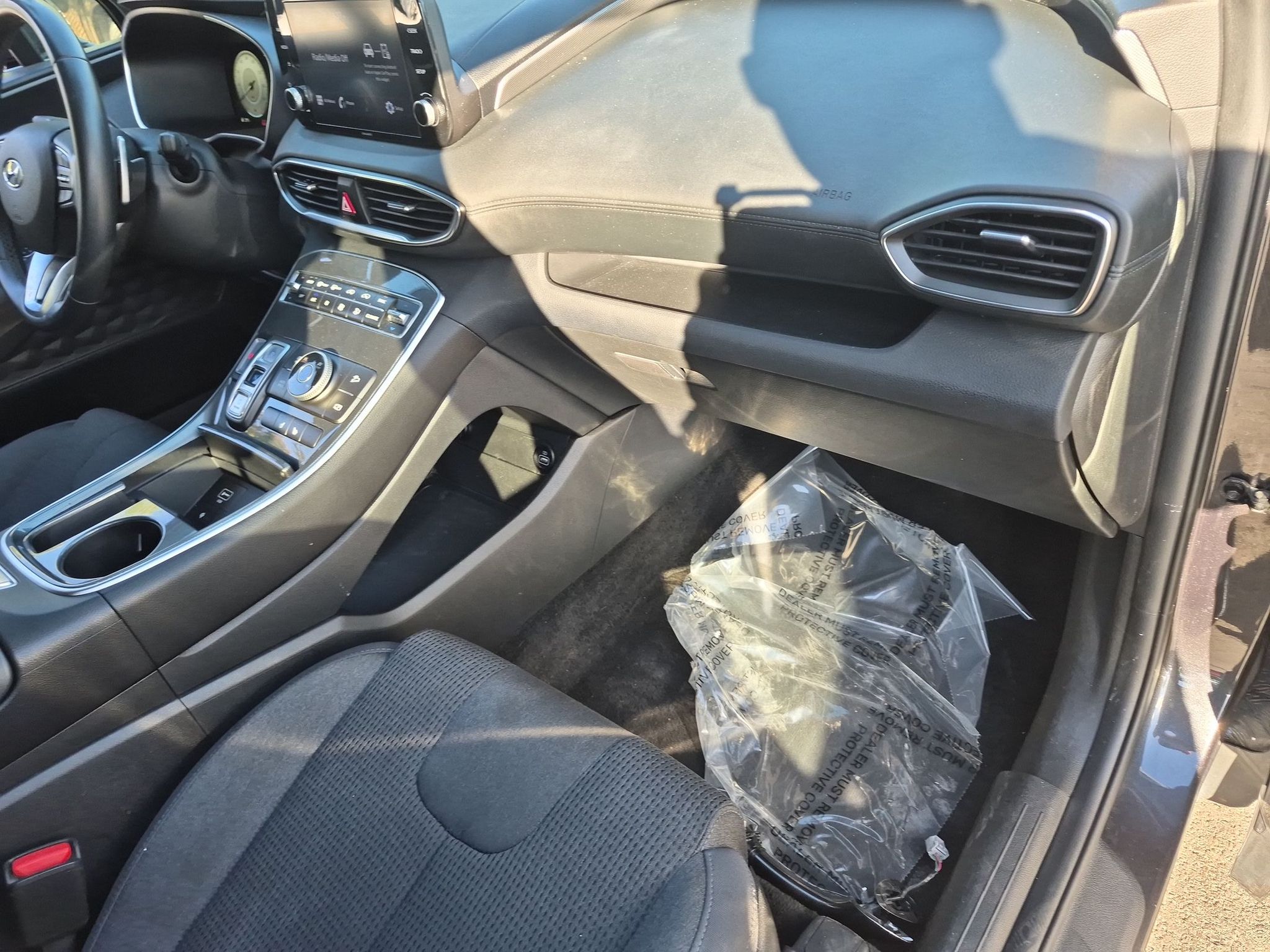2021 Hyundai Santa Fe SEL - Photo 16