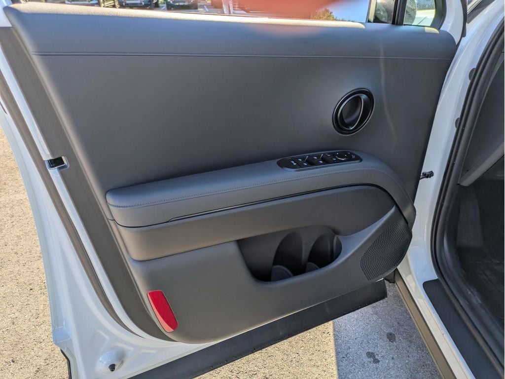 2026 Hyundai Palisade XRT Pro - Photo 17