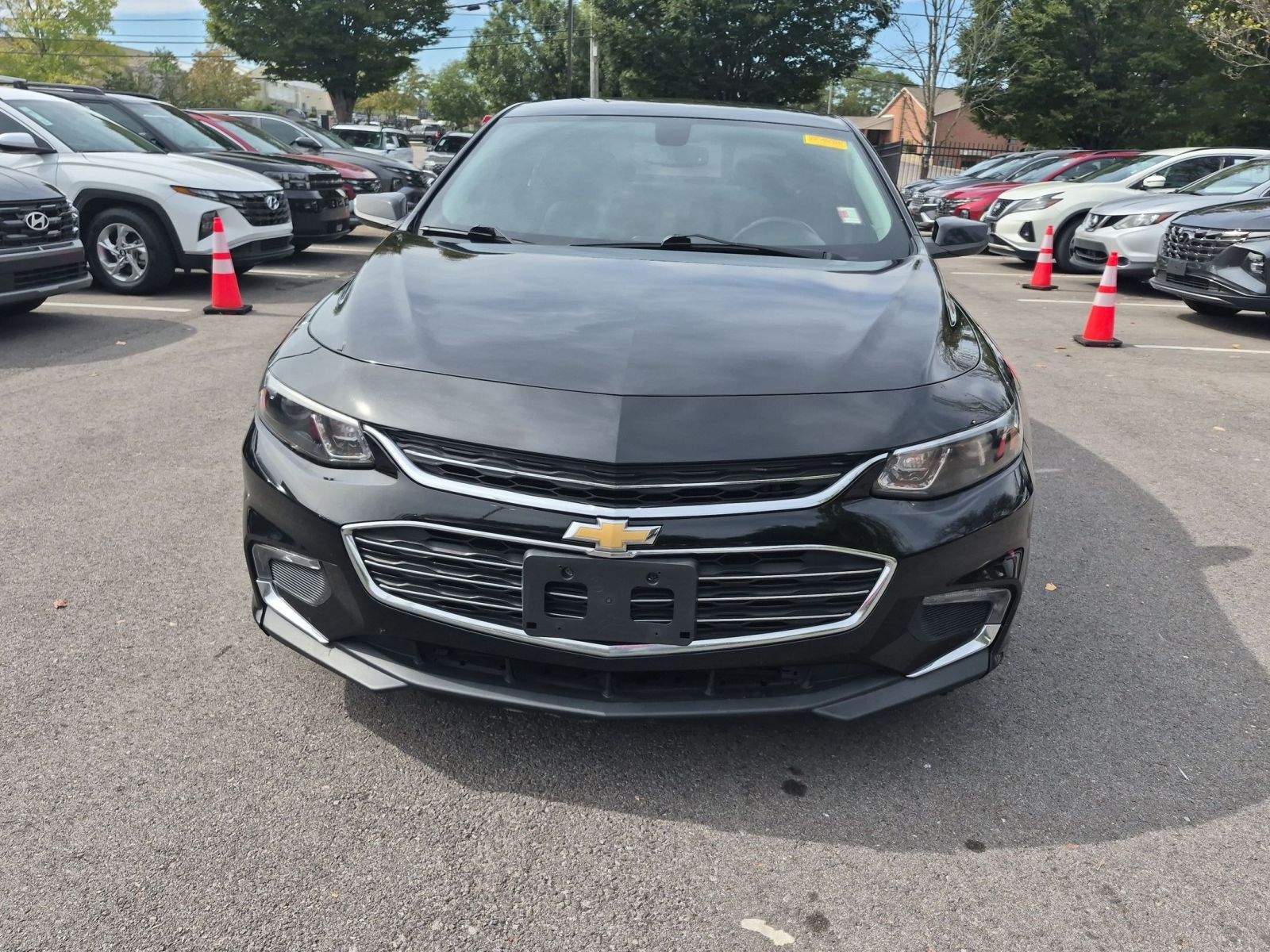 Used 2018 Chevrolet Malibu 1LT with VIN 1G1ZD5ST3JF257841 for sale in Hendersonville, TN