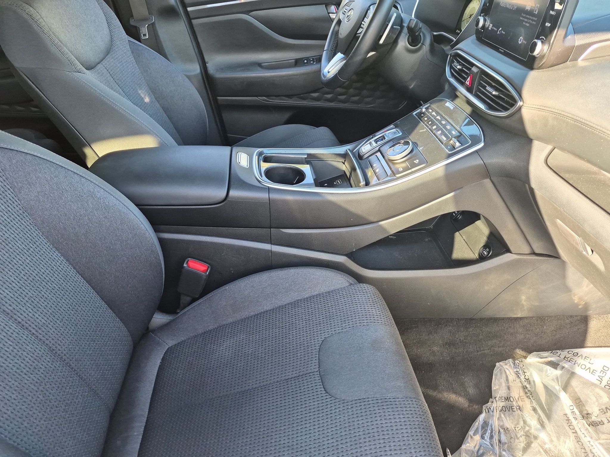 2021 Hyundai Santa Fe SEL - Photo 15