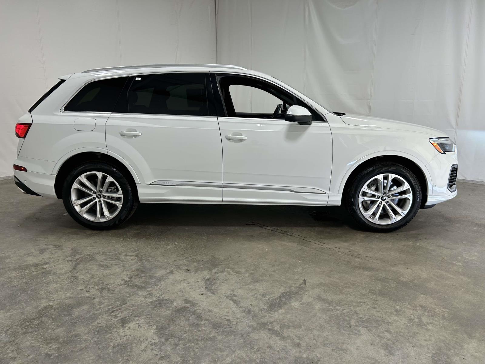 Used 2025 Audi Q7 Premium Plus Wagon