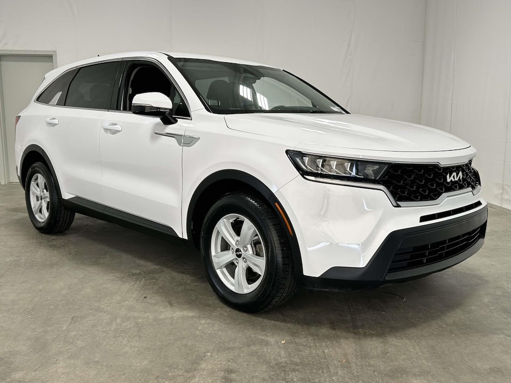 Used 2023 Kia Sorento LX Sport Utility
