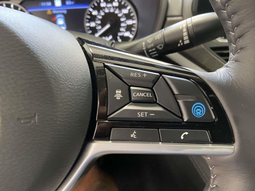 2025 Nissan Altima SL - Photo 19