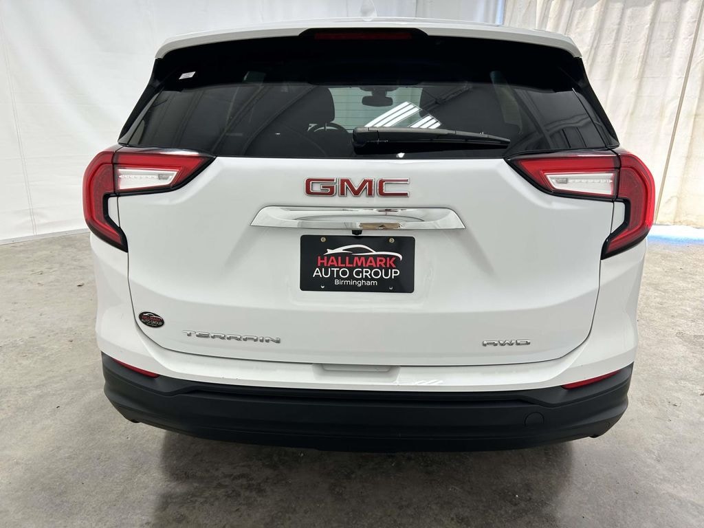 Used 2024 GMC