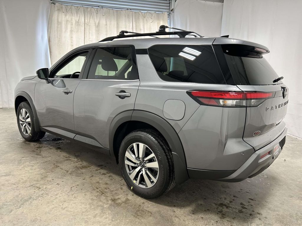 New 2026 Nissan Pathfinder SL Sport Utility