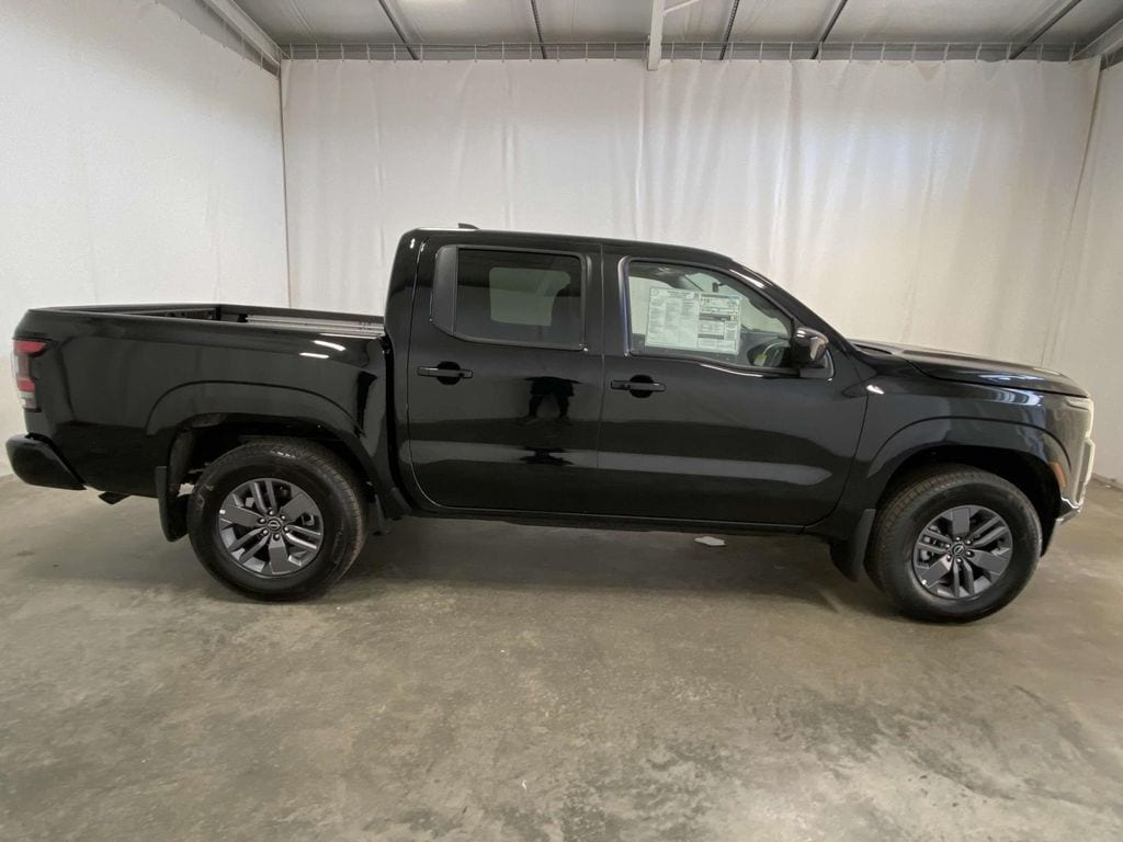 New 2025 Nissan