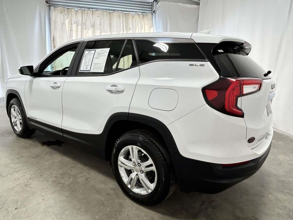 Used 2024 GMC