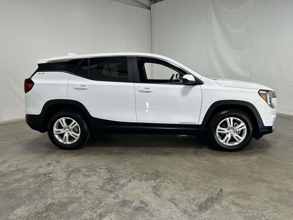 Used 2024 GMC