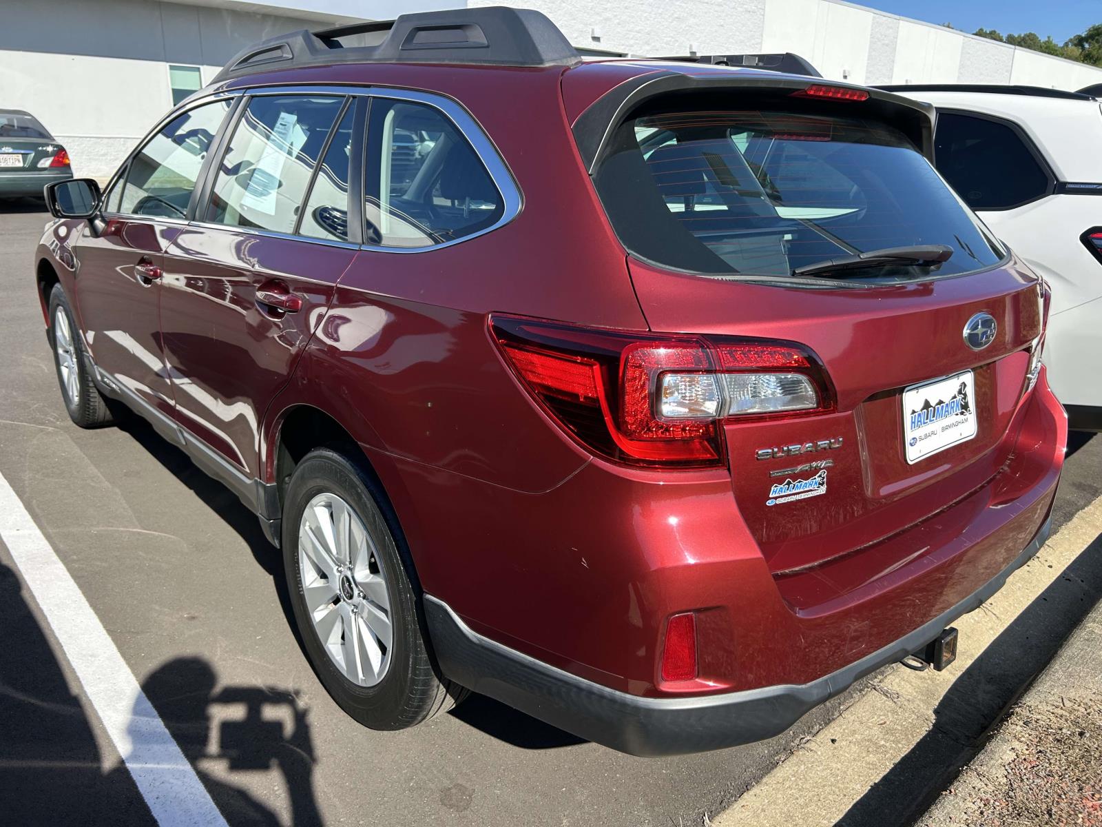 Used 2017 Subaru Outback 2.5i (CVT) Sport Utility