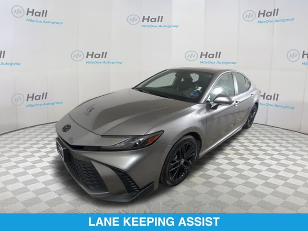Used 2025 Toyota Camry SE Sedan