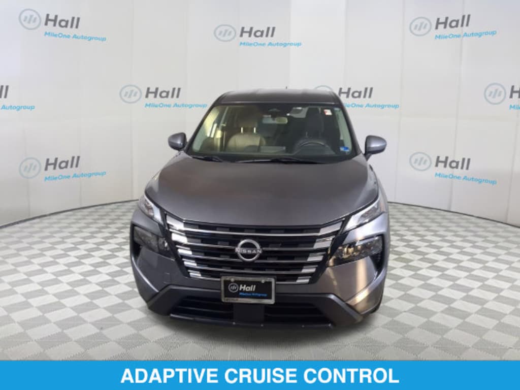 Used 2024 Nissan Rogue SV SUV