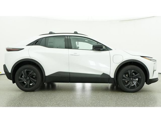 2026 Toyota C-HR SE - Photo 26