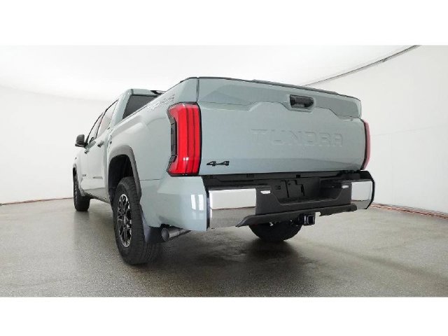 2026 Toyota Tundra SR5 - Photo 22