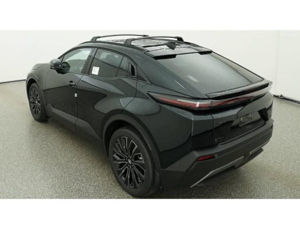 New 2026 Toyota C-HR XSE SUV