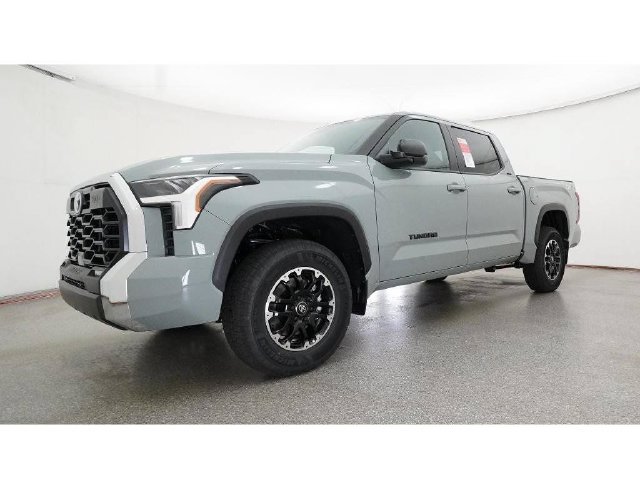 2026 Toyota Tundra SR5 - Photo 17