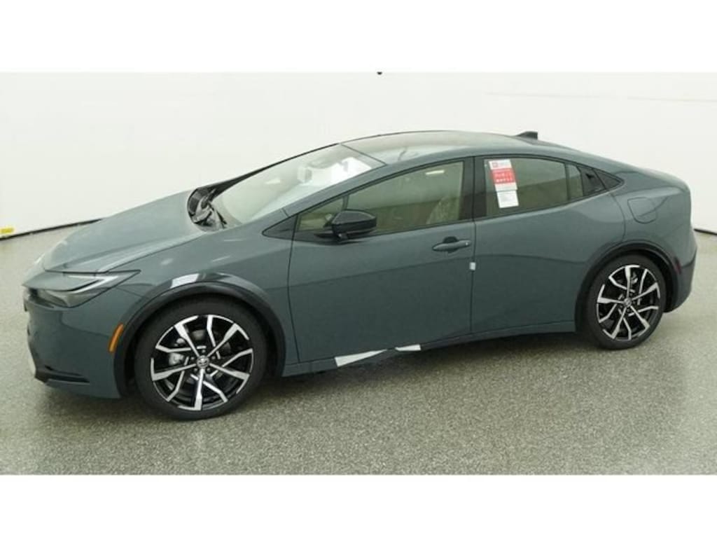 New 2026 Toyota Prius Plug-in Hybrid XSE Hatchback