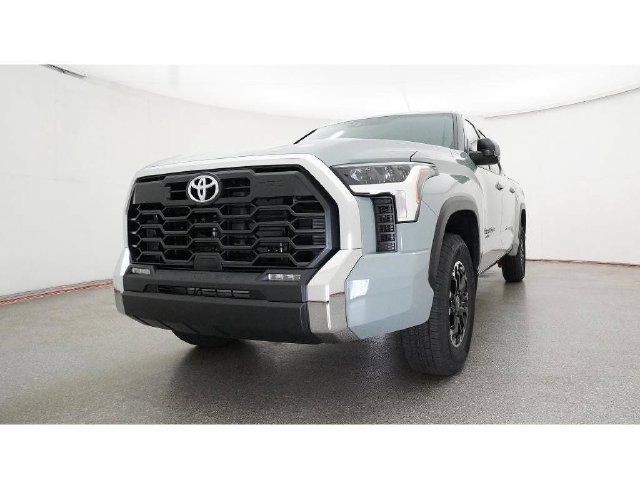 2026 Toyota Tundra SR5 - Photo 32