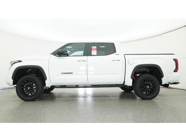 2026 Toyota Tundra Limited - Photo 18
