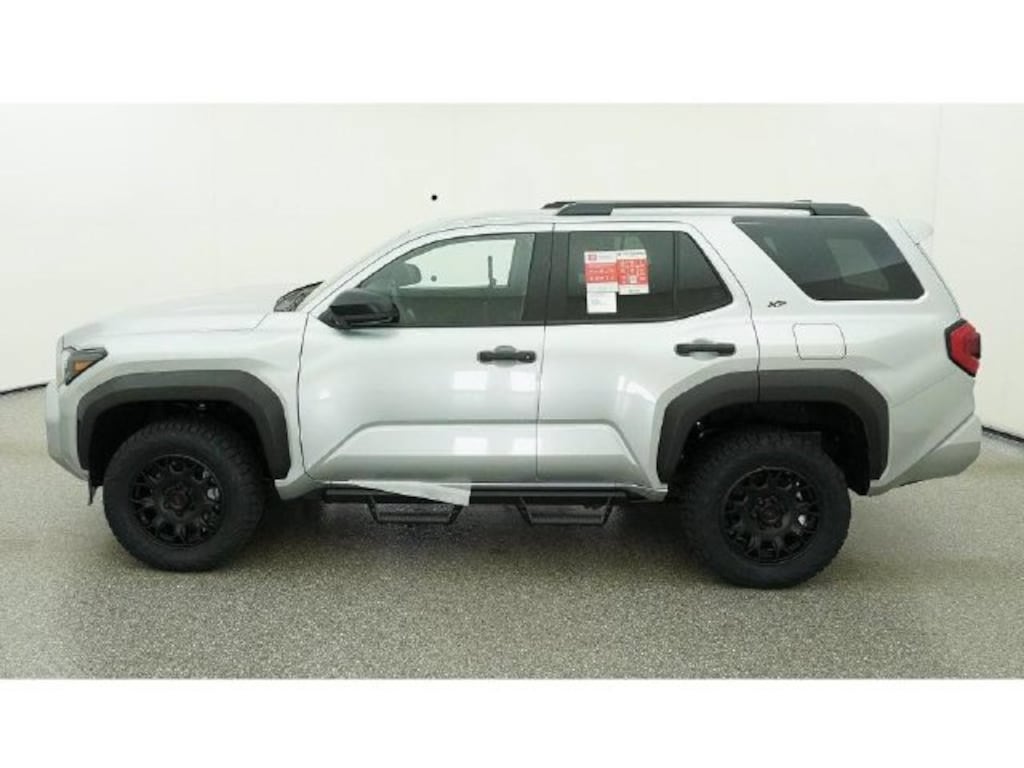 New 2026 Toyota 4Runner SR5 SUV