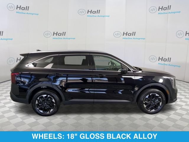 2025 Kia Sorento S - Photo 6