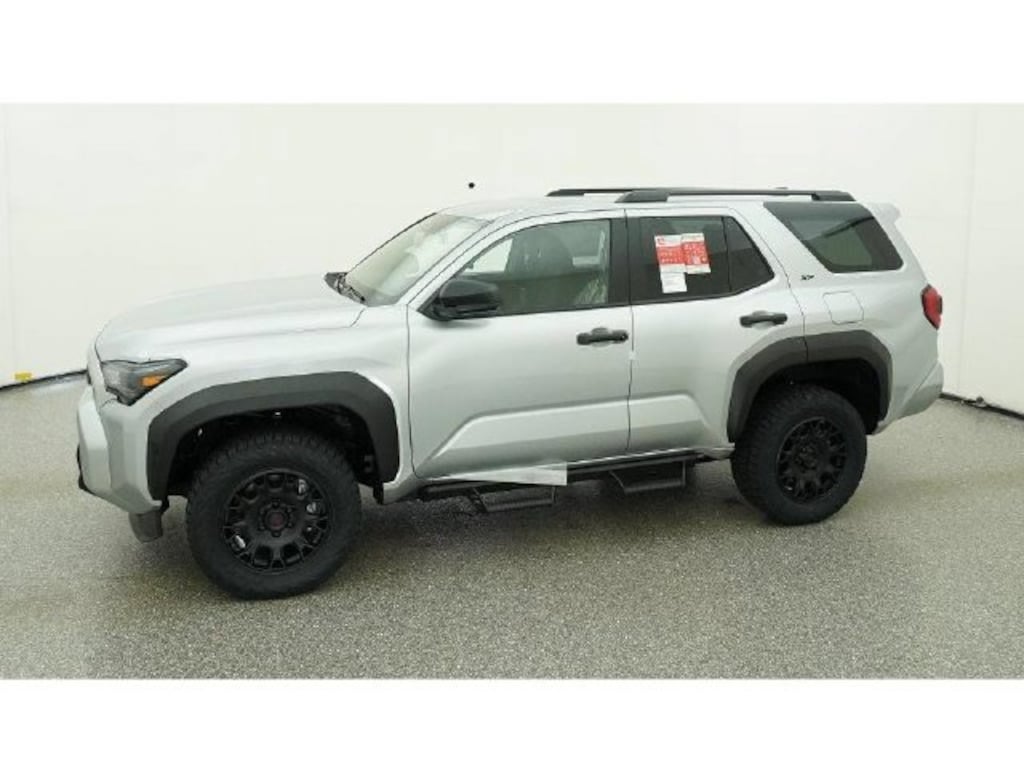 New 2026 Toyota 4Runner SR5 SUV