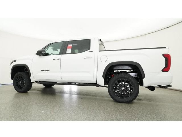 2026 Toyota Tundra Limited - Photo 19
