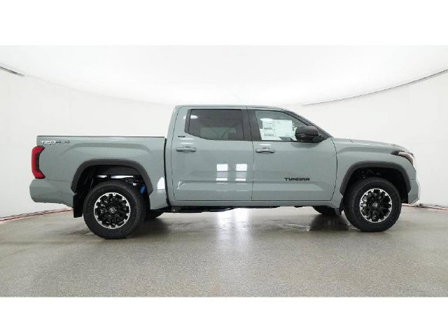 2026 Toyota Tundra SR5 - Photo 27