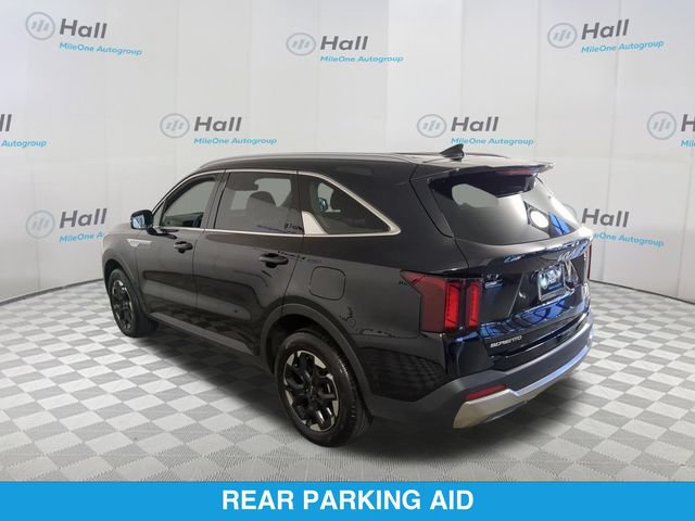 2025 Kia Sorento S - Photo 11