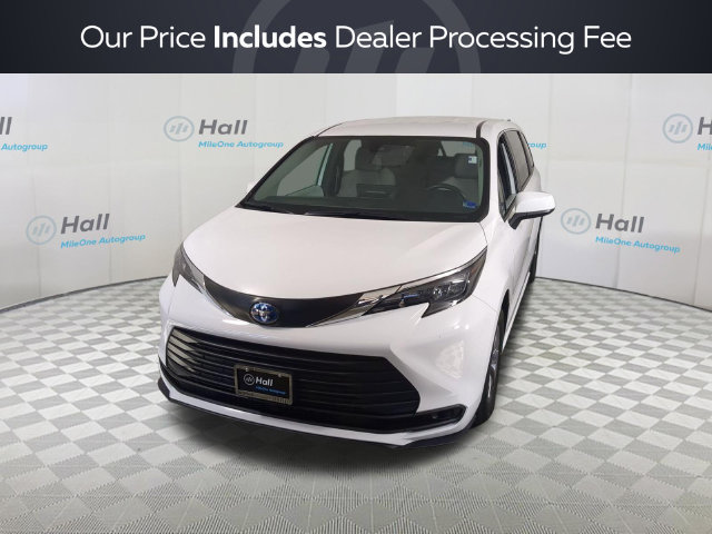 Used 2025 Toyota Sienna LE Van Passenger Van