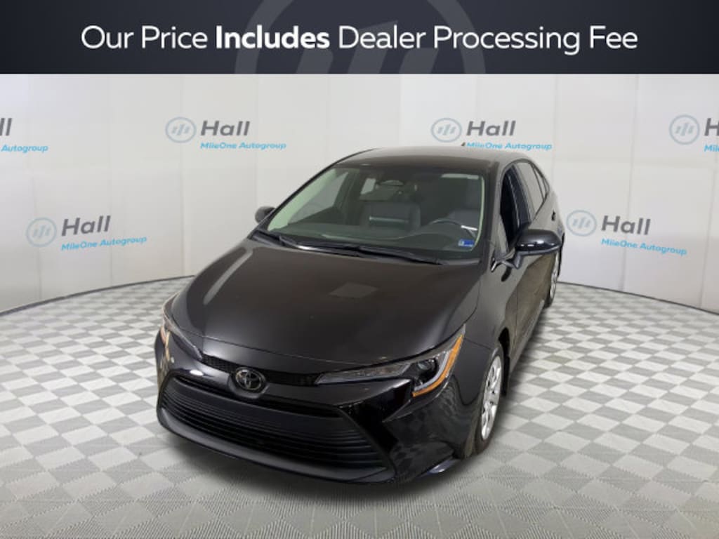 Used 2025 Toyota Corolla LE Sedan