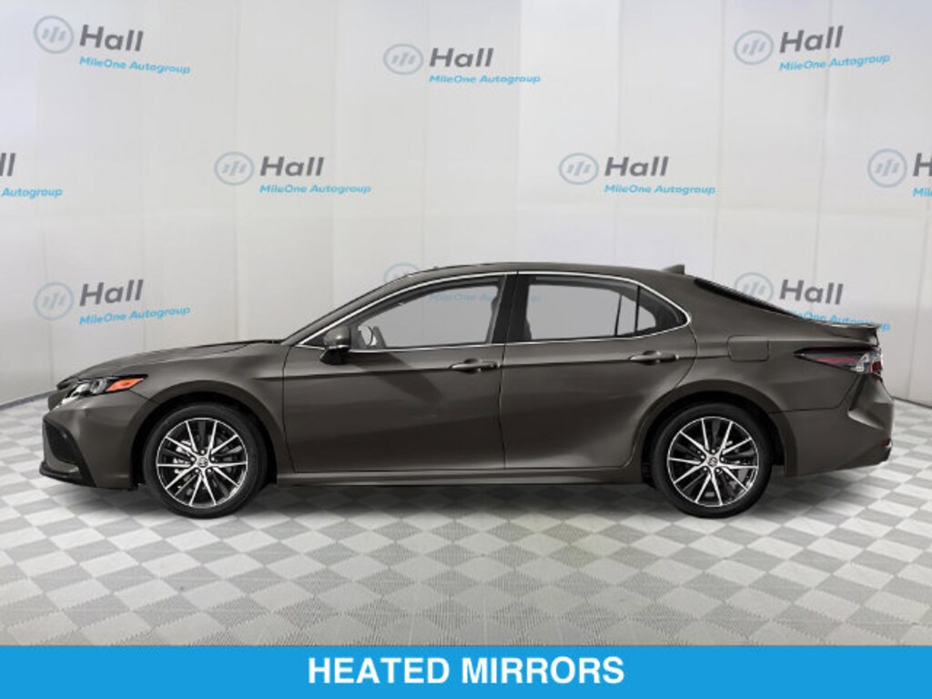 Used 2024 Toyota Camry SE Sedan