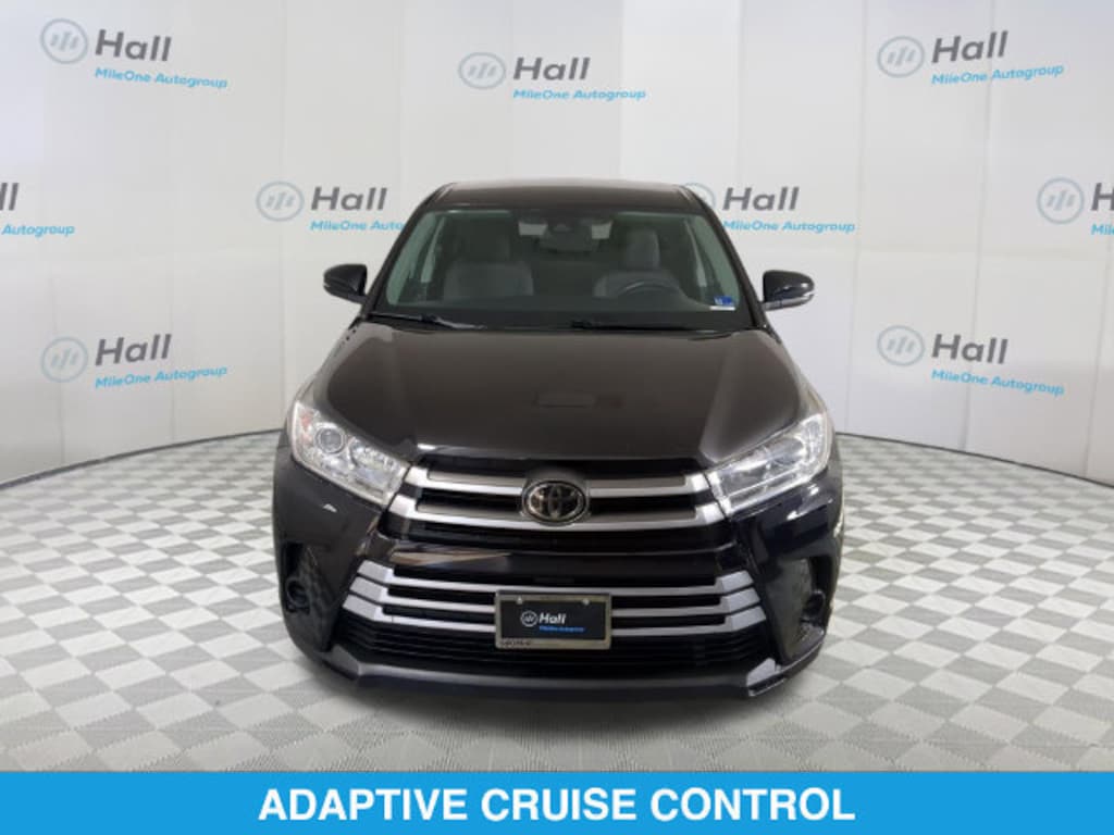 Used 2017 Toyota Highlander LE SUV