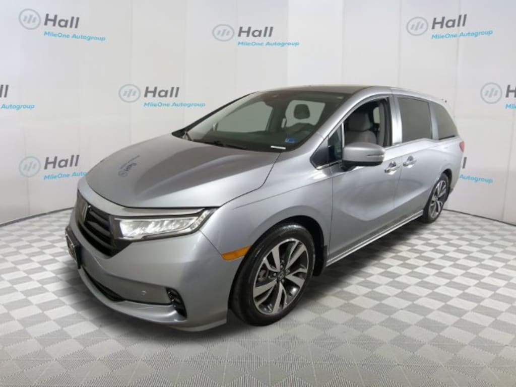 Used 2024 Honda Odyssey Touring Van