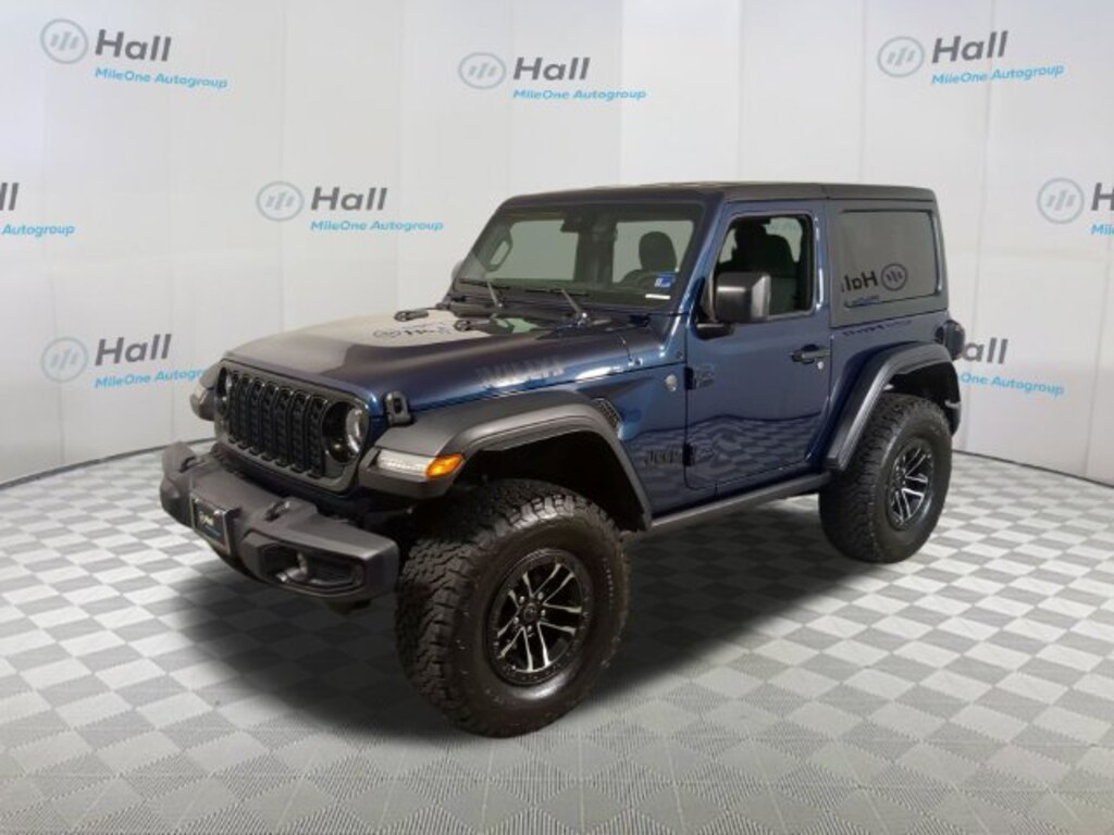 Used 2025 Jeep Wrangler Willys SUV