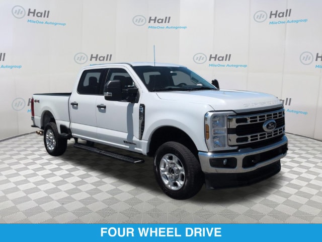 2025 Ford F-250 Super Duty XLT - Photo 4