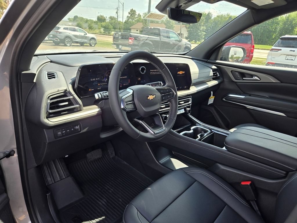 New 2027 Chevrolet Traverse LT SUV