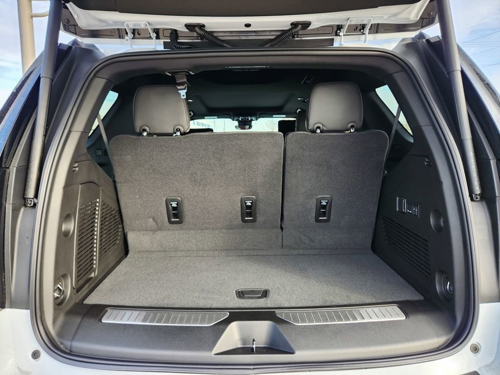 2026 Chevrolet Tahoe Premier - Photo 26