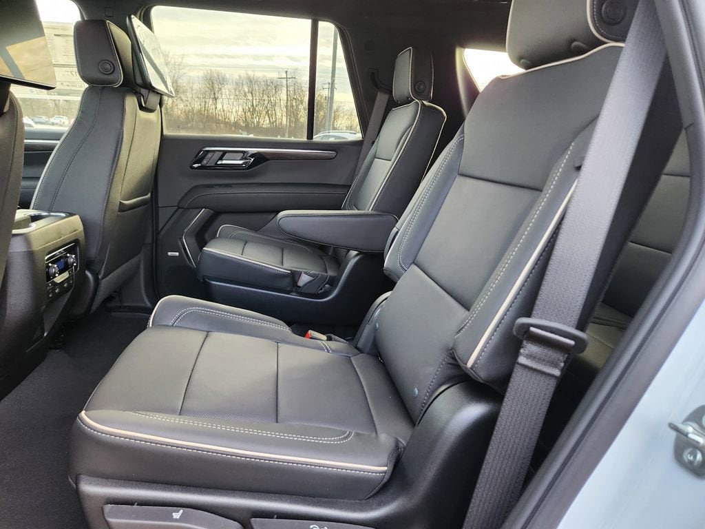 2026 Chevrolet Tahoe Premier - Photo 18