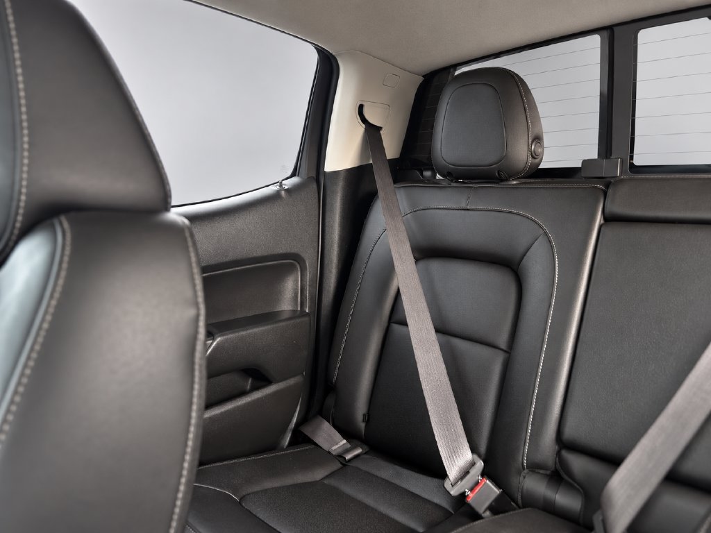 2021 Chevrolet Colorado ZR2 - Photo 43