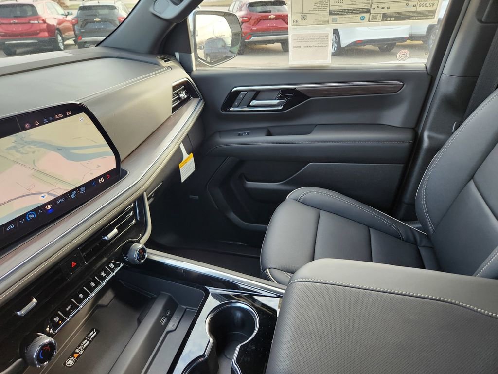 2026 Chevrolet Tahoe Premier - Photo 9
