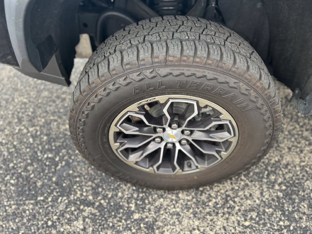 2021 Chevrolet Colorado ZR2 - Photo 32