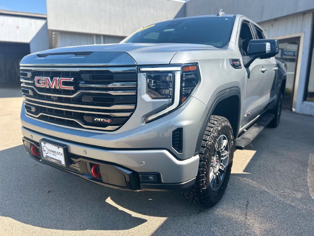 Used 2024 GMC Sierra 1500 AT4 Truck