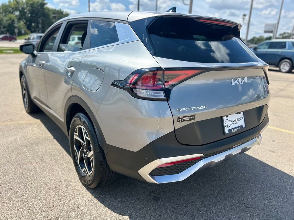 Used 2024 Kia Sportage LX SUV