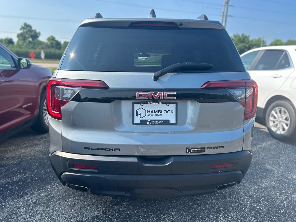 Used 2023 GMC Acadia SLE SUV