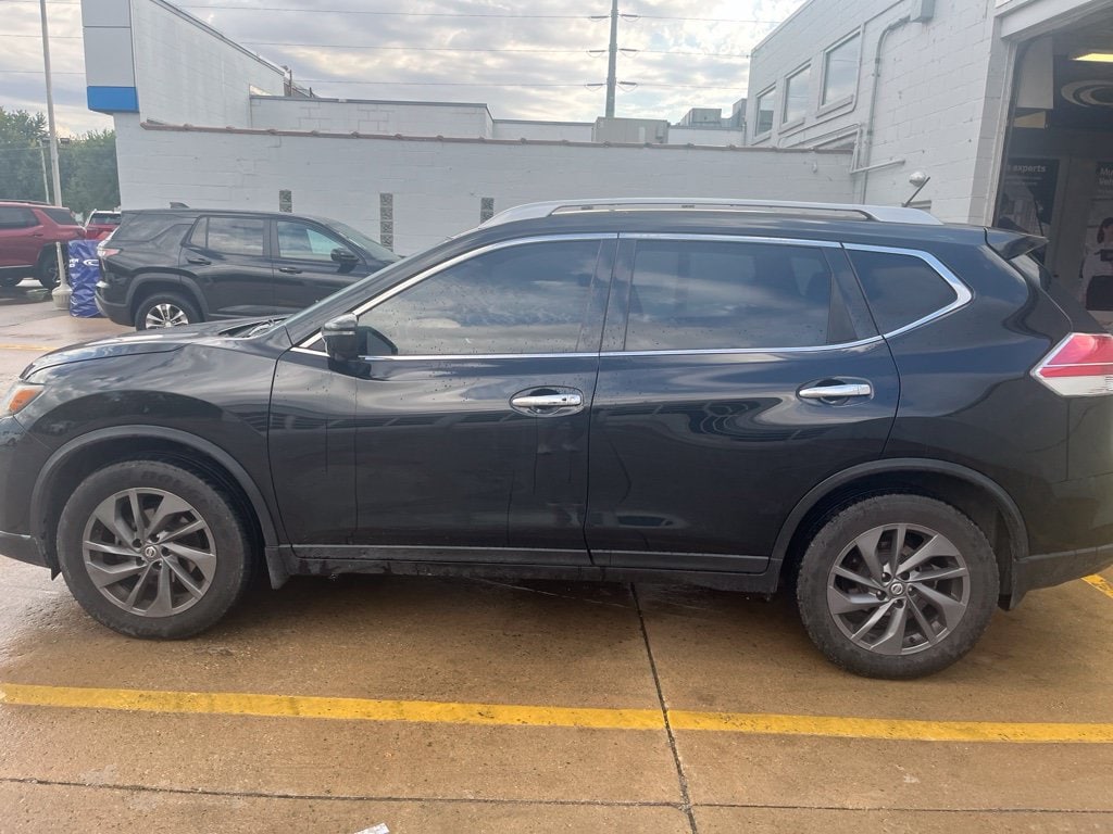 2016 Nissan Rogue