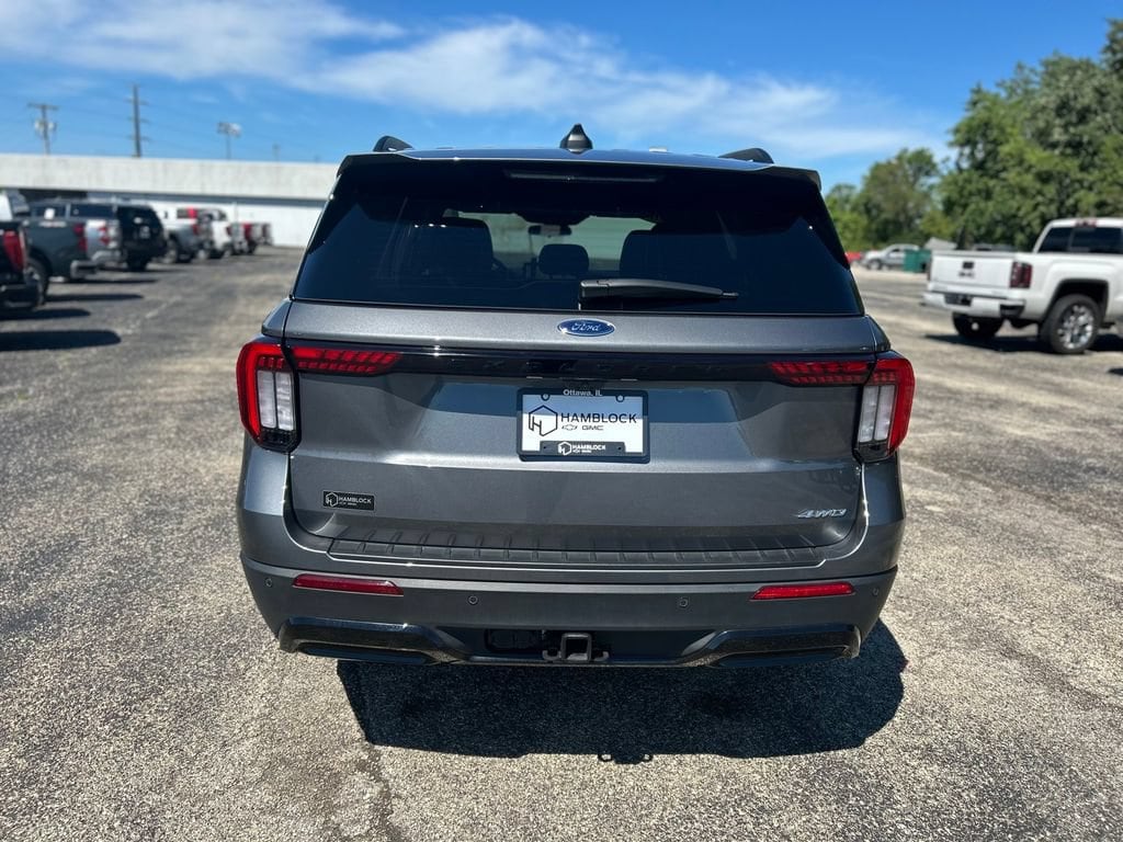Used 2025 Ford Explorer ST-Line SUV